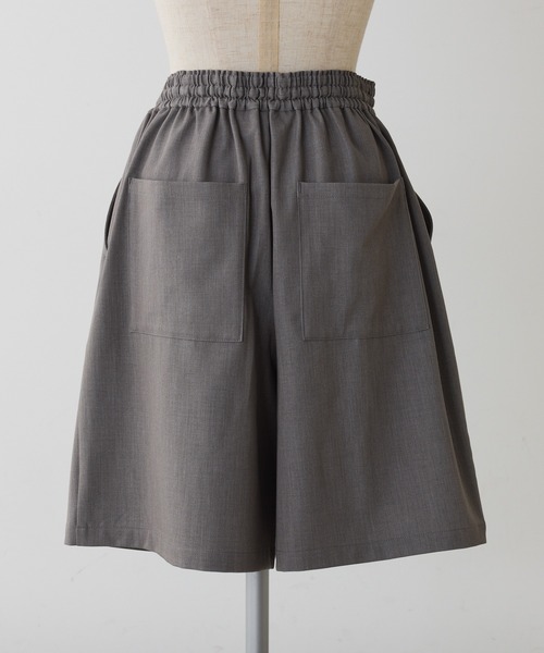 PUAL CE CIN(ピュアルセシン)の「ウエストドロスト1タックバミューダパンツ(その他パンツ・レディース・ブラック/グレー・FREE)」の13枚目の写真