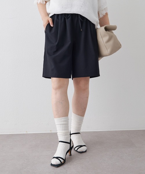 PUAL CE CIN(ピュアルセシン)の「ウエストドロスト1タックバミューダパンツ(その他パンツ・レディース・ブラック/グレー・FREE)」の3枚目の写真