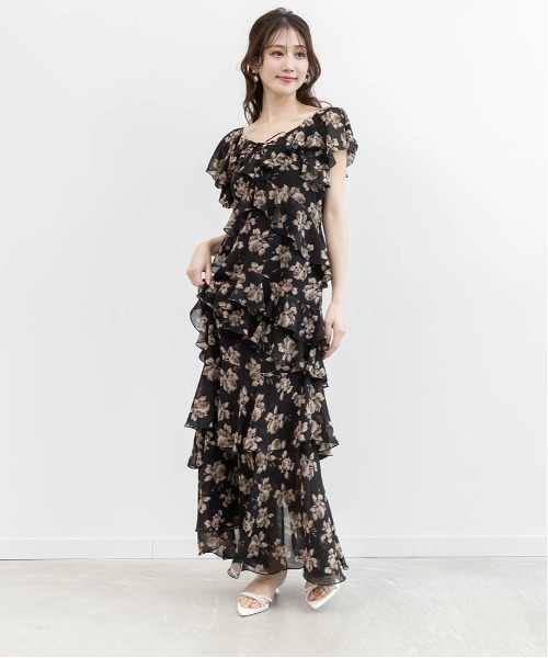 RANDA(ランダ)の「ラッフルフリルシフォンワンピース(ワンピース・レディース・ブラック/ピンク/ブルー・1/0)」の13枚目の写真