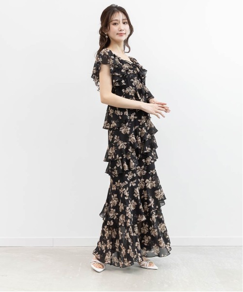 RANDA(ランダ)の「ラッフルフリルシフォンワンピース(ワンピース・レディース・ブラック/ピンク/ブルー・1/0)」の14枚目の写真