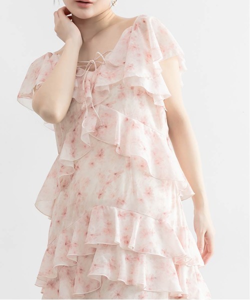 RANDA(ランダ)の「ラッフルフリルシフォンワンピース(ワンピース・レディース・ブラック/ピンク/ブルー・1/0)」の18枚目の写真