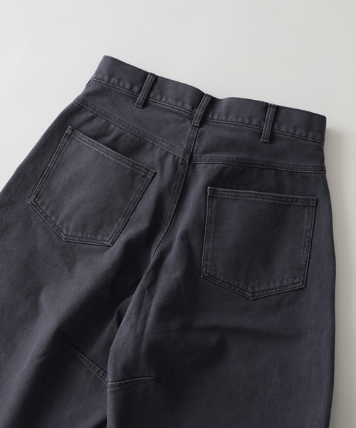 JOURNAL STANDARD(ジャーナルスタンダード)の「フェード ダブルニー ダック ショーツ(その他パンツ・メンズ・ベージュ/ブラック・MEDIUM/LARGE)」の8枚目の写真