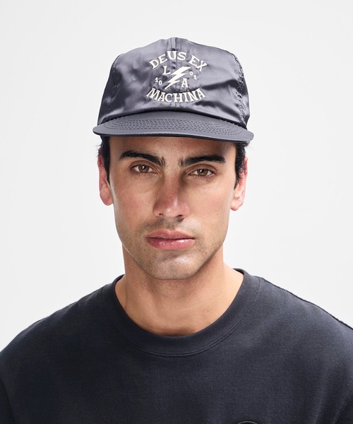 DEUS EX MACHINA(デウスエクスマキナ)の「SUKA SATIN BALL CAP(キャップ・メンズ・ブラック/ブルー・OS)」の3枚目の写真