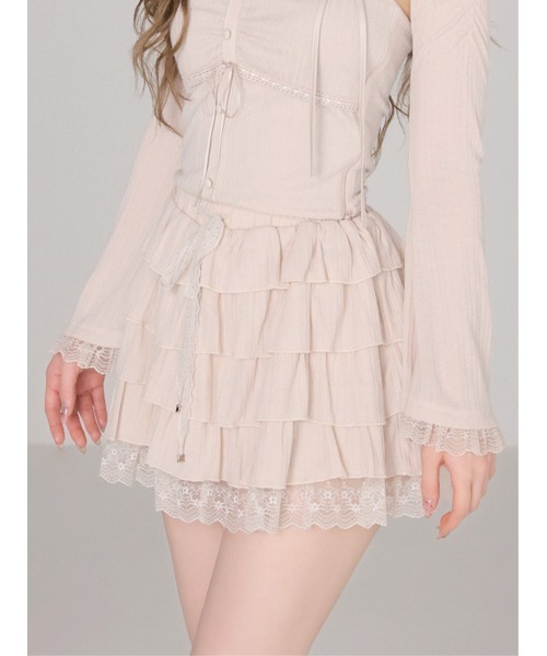 Tiered frill gather mini skirt（スカート）｜M me eme（エムミーエメ