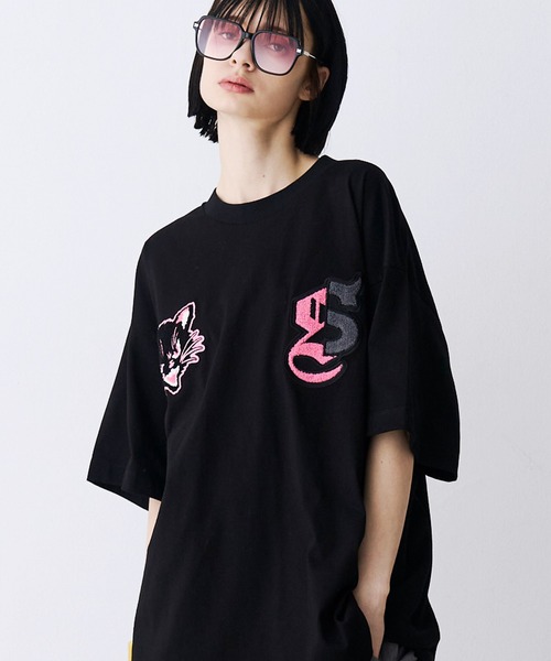 SeeSew(シーソー)の「【UNISEX】NEKOMATA SAGARA TEE 2.0/ネコマタさがら刺繍Tシャツ(Tシャツ/カットソー・メンズ・グレー/ブラック系その他/ホワイト/ブラック・L/M)」の3枚目の写真