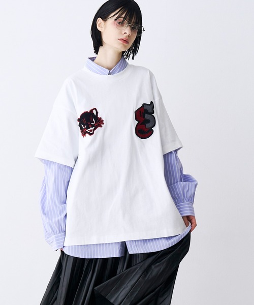 SeeSew(シーソー)の「【UNISEX】NEKOMATA SAGARA TEE 2.0/ネコマタさがら刺繍Tシャツ(Tシャツ/カットソー・メンズ・グレー/ブラック系その他/ホワイト/ブラック・L/M)」の2枚目の写真
