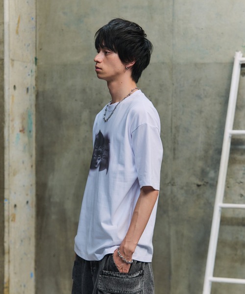 ILL'S(イルズ)の「ボックスシルエット グランジ風 レトロモチーフ バックプリント ビッグシルエット プレーティング 半袖Tシャツ グラフィック プリント カットソー ユニセックス(Tシャツ/カットソー・メンズ・ホワイト系その他/ホワイト/グレー系その他/ブラック系その他2/ブラック/チャコールグレー/グレー/ブラック系その他/ホワイト系その他2/グレー系その他3/ホワイト系その他3/ブラック系その他3・M/L)」の19枚目の写真