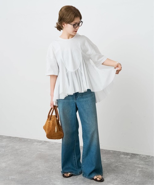 Spick & Span(スピックアンドスパン)の「《一部店舗+WEB限定 / 追加》AAYUSHI / アユーシ ペプラムラッフルTシャツ(Tシャツ/カットソー・レディース・ブラック/ホワイト・FREE)」の4枚目の写真