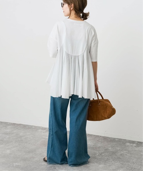 Spick & Span(スピックアンドスパン)の「《一部店舗+WEB限定 / 追加》AAYUSHI / アユーシ ペプラムラッフルTシャツ(Tシャツ/カットソー・レディース・ブラック/ホワイト・FREE)」の16枚目の写真