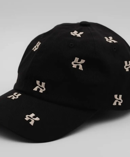 Knuth Marf（クヌースマーフ）の「【Knuth Marf】復刻別注 K logo cap クヌースマーフ ロゴ刺繍 キャップ コットン100％（キャップ・レディース・ブラック/レッド・FREE）」の21枚目の写真