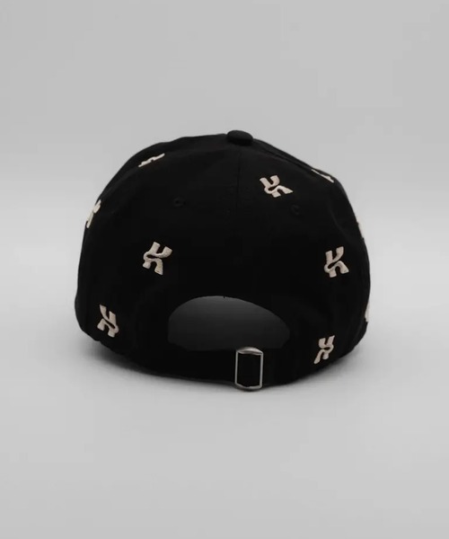 Knuth Marf（クヌースマーフ）の「【Knuth Marf】復刻別注 K logo cap クヌースマーフ ロゴ刺繍 キャップ コットン100％（キャップ・レディース・ブラック/レッド・FREE）」の4枚目の写真
