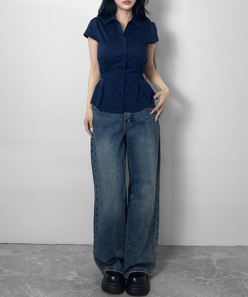 FOLLOWIN(フォロウィン)の「【3COLOR】フィットラインシャツブラウス(シャツ/ブラウス・レディース・ブラック/ホワイト/ブルー・FREE)」の17枚目の写真