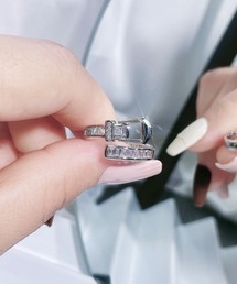 Vini（ヴィニ）の「Belt Ring / ベルト モチーフ リング (フリーサイズ)（リング）」
