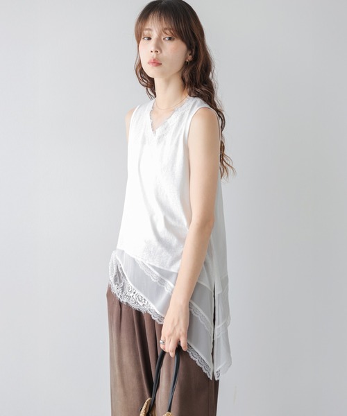 AMELY(エミリー)の「アシンメトリーシアートップス(タンクトップ・レディース・ブラック/ホワイト・フリー)」の5枚目の写真
