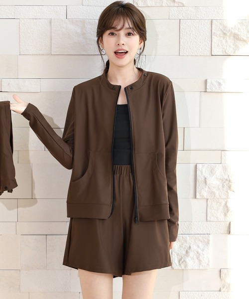 TeddyShop(テディショップ)の「【UVカット率99.9%以上/UPF50+/2WAYフード取り外し可】長袖ジップアップUVパーカーラッシュガードトップス+ショートパンツ 上下2点セット レディース(パーカー・レディース・ダークブラウン/ブルーグレー/ブラック・L/S/LL/M)」の21枚目の写真