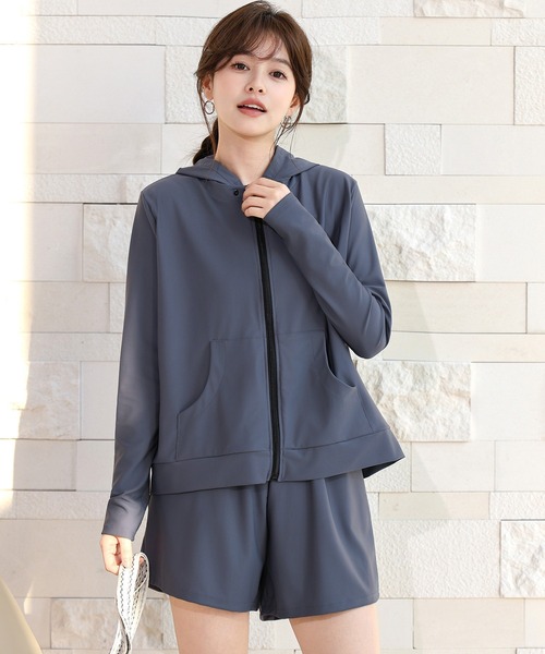 TeddyShop(テディショップ)の「【UVカット率99.9%以上/UPF50+/2WAYフード取り外し可】長袖ジップアップUVパーカーラッシュガードトップス+ショートパンツ 上下2点セット レディース(パーカー・レディース・ダークブラウン/ブルーグレー/ブラック・L/S/LL/M)」の13枚目の写真