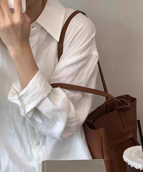 gossip！ロサンゼルス（ゴシップロサンゼルス）の「YUGA　コットンリネン　ドロップショルダーシャツ（シャツ/ブラウス・レディース・ホワイト・L/M）」の4枚目の写真
