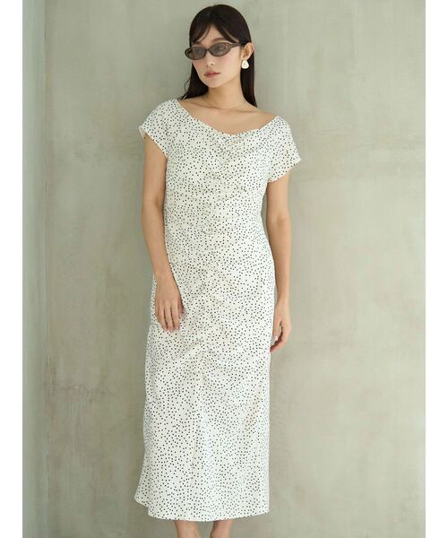 LAGUNAMOON(ラグナムーン)の「ドットギャザースクエアネックワンピース 【夏服】【半袖】(ワンピース・レディース・ホワイト/ラベンダー・MEDIUM/SMALL)」の8枚目の写真