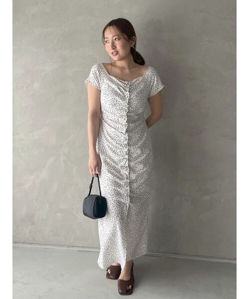 LAGUNAMOON(ラグナムーン)の「ドットギャザースクエアネックワンピース 【夏服】【半袖】(ワンピース・レディース・ホワイト/ラベンダー・MEDIUM/SMALL)」の18枚目の写真