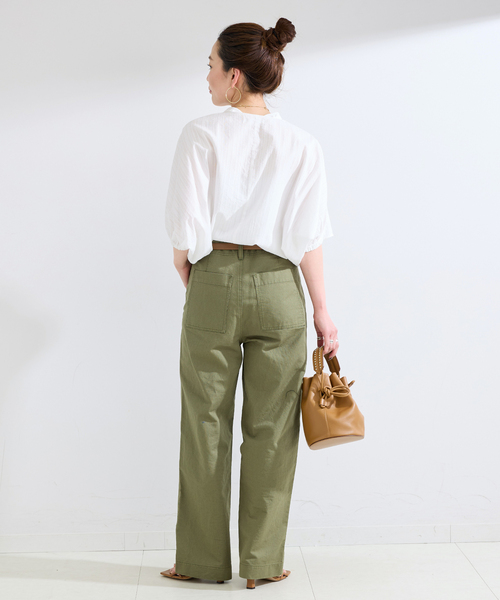 B.C STOCK(ベーセーストック)の「ウォッシャブル / クルーネックボリュームブラウス(シャツ/ブラウス・レディース・ブラック/サックスブルー/ホワイト・FREE)」の12枚目の写真