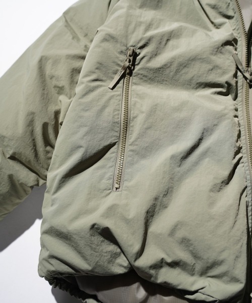 made in standard (メイドインスタンダード)の「MADE IN STANDARD / メイドインスタンダード 700 FP Premium Down ECWCS Parka level7 エクワックス レベル7 ダウンジャケット 撥水(ダウンジャケット/コート・メンズ・ホワイト/ブラック/グレー系その他7/ブラウン系・LARGE/X-SMALL/SMALL/MEDIUM)」の18枚目の写真