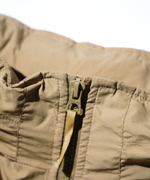 made in standard (メイドインスタンダード)の「MADE IN STANDARD / メイドインスタンダード 700 FP Premium Down ECWCS Parka level7 エクワックス レベル7 ダウンジャケット 撥水(ダウンジャケット/コート・メンズ・ホワイト/ブラック/グレー系その他7/ブラウン系・LARGE/X-SMALL/SMALL/MEDIUM)」の14枚目の写真