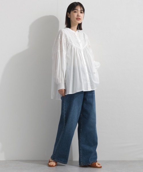 OMNES(オムネス)の「コットンレース切替長袖スタンドカラーシャツ(シャツ/ブラウス・レディース・ホワイト/ネイビー/ブラック・FREE)」の7枚目の写真