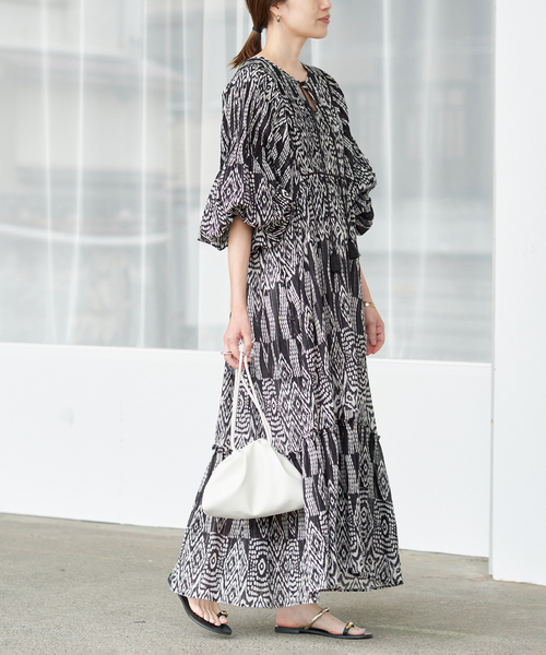 SLOBE IENA（スローブイエナ）の「India Ikat ワンピース（ワンピース・レディース・ラベンダー/ブラック・FREE）」の9枚目の写真