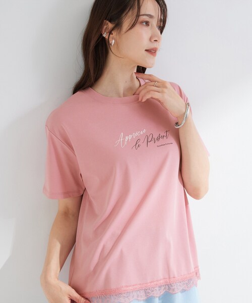 SHOO・LA・RUE(シューラルー)の「【ひんやり/UV/S-LL/洗濯機可】選べる3柄 裾レースプリントTシャツ(Tシャツ/カットソー・レディース・ホワイト/チャコールグレー/イエロー/ブラック/ナチュラル/ベビーピンク・01/04/03/02)」の6枚目の写真