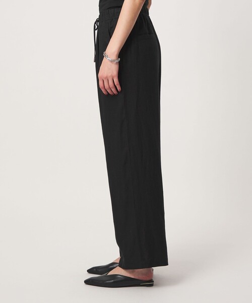 green label relaxing（グリーンレーベルリラクシング）の「［size SHORT/TALLあり］BREEZE LINEN ブリーズリネン ワイド パンツ 3（その他パンツ・レディース・ブラック/ロイヤルブルー・34/36/40/TALL/SHORT/44/42/38）」の11枚目の写真