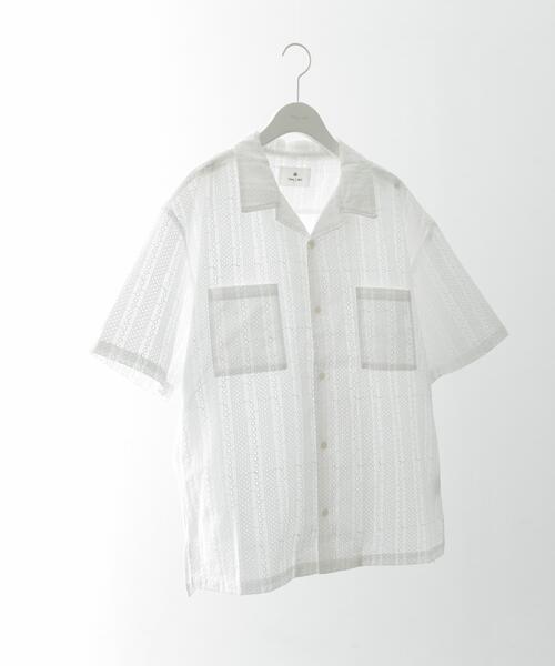 URBAN RESEARCH Sonny Label(アーバンリサーチサニーレーベル)の「レース刺繍ショートスリーブシャツ(シャツ/ブラウス・メンズ・ホワイト/ブラウン・MEDIUM/LARGE)」の2枚目の写真