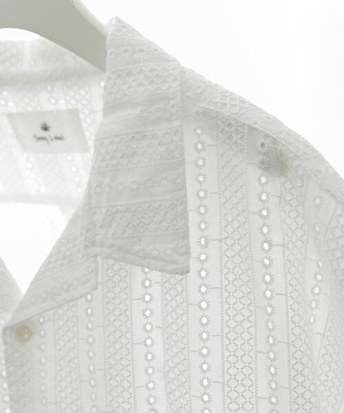 URBAN RESEARCH Sonny Label(アーバンリサーチサニーレーベル)の「レース刺繍ショートスリーブシャツ(シャツ/ブラウス・メンズ・ホワイト/ブラウン・MEDIUM/LARGE)」の3枚目の写真