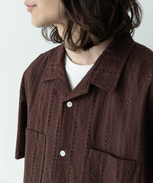 URBAN RESEARCH Sonny Label(アーバンリサーチサニーレーベル)の「レース刺繍ショートスリーブシャツ(シャツ/ブラウス・メンズ・ホワイト/ブラウン・MEDIUM/LARGE)」の22枚目の写真