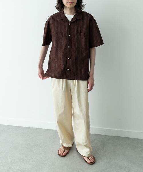 URBAN RESEARCH Sonny Label(アーバンリサーチサニーレーベル)の「レース刺繍ショートスリーブシャツ(シャツ/ブラウス・メンズ・ホワイト/ブラウン・MEDIUM/LARGE)」の13枚目の写真