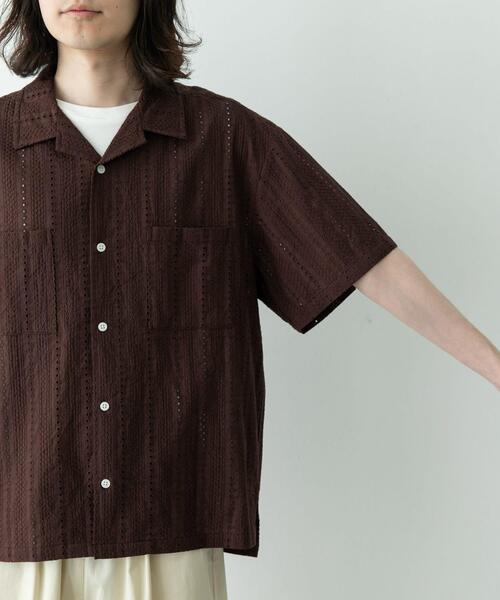 URBAN RESEARCH Sonny Label(アーバンリサーチサニーレーベル)の「レース刺繍ショートスリーブシャツ(シャツ/ブラウス・メンズ・ホワイト/ブラウン・MEDIUM/LARGE)」の5枚目の写真