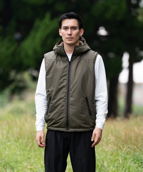 TENEZ(テネス)の「NEO DOWN KPOK x TENEZ Down Vest(ダウンベスト・メンズ・チャコール/カーキ・MEDIUM/LARGE)」の22枚目の写真