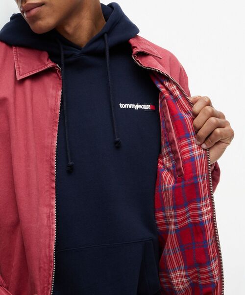 tommy jeans(トミー ジーンズ)の「ウォッシュドハリントンジャケット(ブルゾン・メンズ・レッド系6・SMALL/MEDIUM/LARGE)」の7枚目の写真