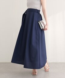 ウエストベルト付きタックスカート
