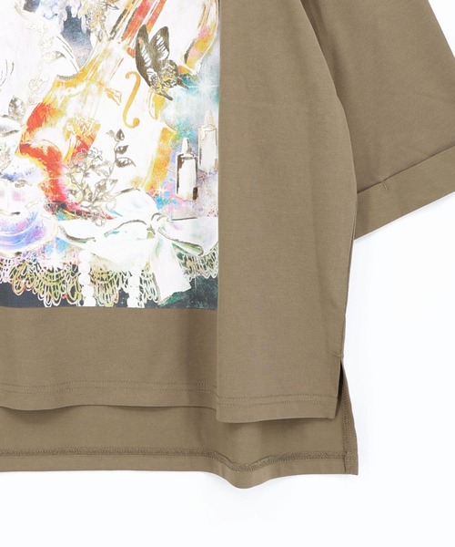 ScoLar(スカラー)の「ScoLar(スカラー) ネコと音楽のお茶会 箔プリント入りTシャツ(Tシャツ/カットソー・レディース・ブラック/ブラウン/アイボリー・MEDIUM)」の7枚目の写真