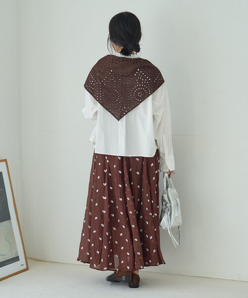 FREAK'S STORE（フリークスストア）の「ワンポイント刺繍シャツ（シャツ/ブラウス・レディース・ネイビー/ホワイト/ナチュラル/ブルー・ﾌﾘ-）」の16枚目の写真