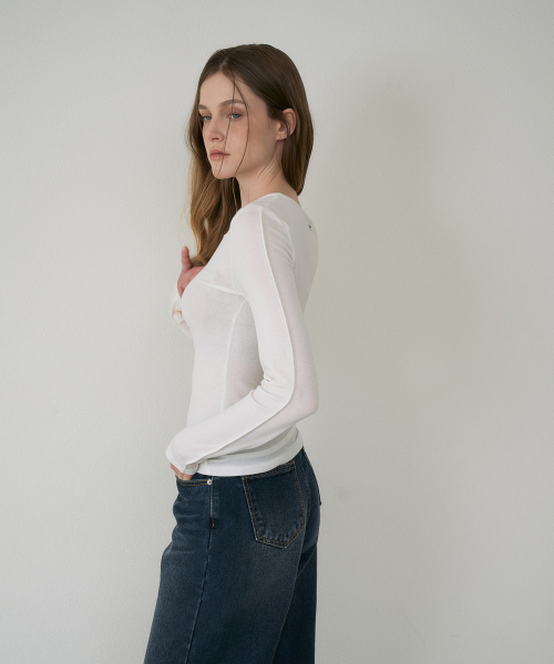 DEHEVE（デヘヴェ）の「Soft Layer Slim Long Sleeve [Ivory]（Tシャツ/カットソー・レディース・アイボリー・OS）」の11枚目の写真