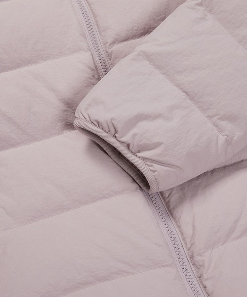Snow Peak(スノーピーク)の「Snow Peak / LAND WOMEN'S LIGHT DOWN JACKET ランド ライトダウンジャケット ウィメンズ 海外限定(ダウンジャケット/コート・レディース・ブラウン/ブラック/ライトベージュ/ライトピンク・S/M/L)」の19枚目の写真