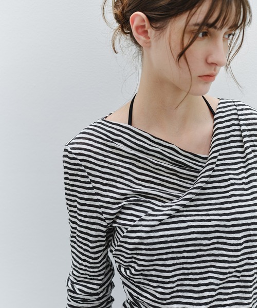 tageechita(タジチタ)の「【tageechita】クロスドレープネック ボーダーロングTシャツ(Tシャツ/カットソー・レディース・ブラック×ホワイト・S/M/L)」の6枚目の写真