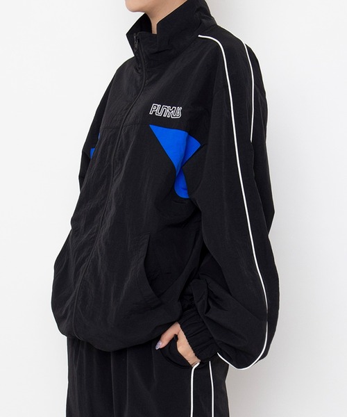 PUNYUS(プニュズ)の「【NEW SIZE】切り替えナイロンジャケット(ナイロンジャケット・レディース・グリーン/ワイン/ブラック・5/1/2/3/4)」の12枚目の写真