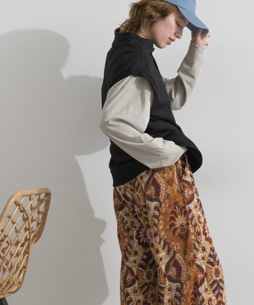 le colis(ルコリ)の「ミニ裏毛 スタンドカラーベスト(Tシャツ/カットソー・レディース・ブラウン/ブラック/杢グレー・FREE)」の16枚目の写真