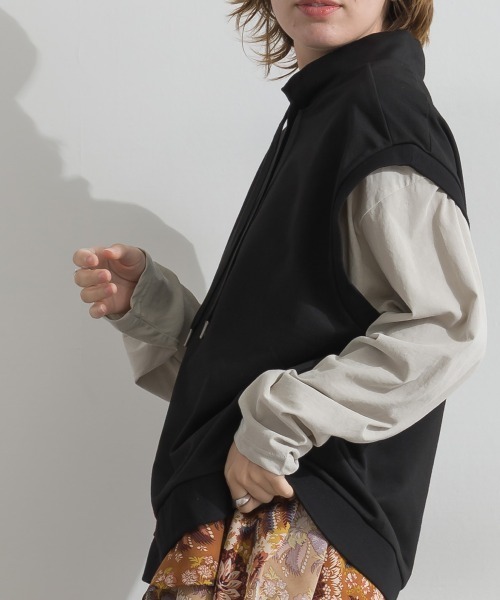 le colis(ルコリ)の「ミニ裏毛 スタンドカラーベスト(Tシャツ/カットソー・レディース・ブラウン/ブラック/杢グレー・FREE)」の18枚目の写真