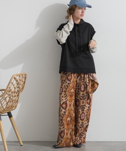 le colis(ルコリ)の「ミニ裏毛 スタンドカラーベスト(Tシャツ/カットソー・レディース・ブラウン/ブラック/杢グレー・FREE)」の20枚目の写真