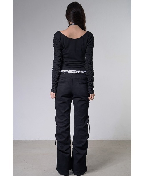 FANCY CLUB(ファンシークラブ)の「A'GEM/9 × .kom 『FANCY CLUB/ファンシークラブ』 BELTED FLARE SHIRRING PANTS/ベルテッドフレアシャーリングパンツ(その他パンツ・レディース・ブラック/ベージュ・1/2)」の8枚目の写真