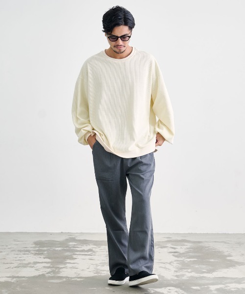 CavariA(キャバリア)の「『CavariA/キャバリア』コーデュロイタッチオーバーサイズクルーネック(Tシャツ/カットソー・メンズ・アイボリー/チャコール/グレイッシュベージュ/ネイビー/ワイン・L/M)」の6枚目の写真