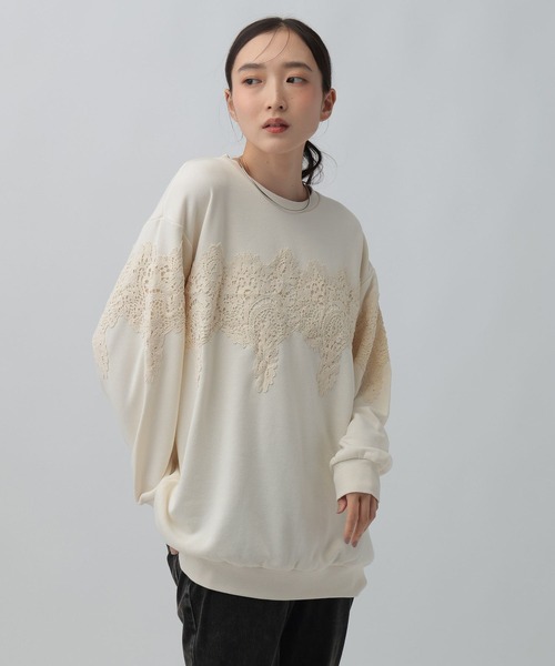 LEPSIM(レプシィム)の「レースドッキングチュニック 1096521(Tシャツ/カットソー・レディース・ライトグレー/アイボリー/ブラック・FREE)」の2枚目の写真